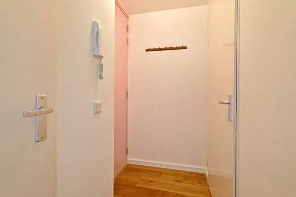 Medium property photo - Van Hogendorpstraat 68A, 1051 BS Amsterdam